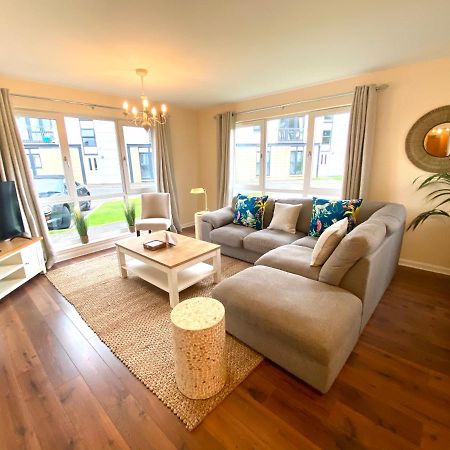 Monart Stylish City Centre Apartment, 2 Bed, Sleeps 6 Perth Kültér fotó
